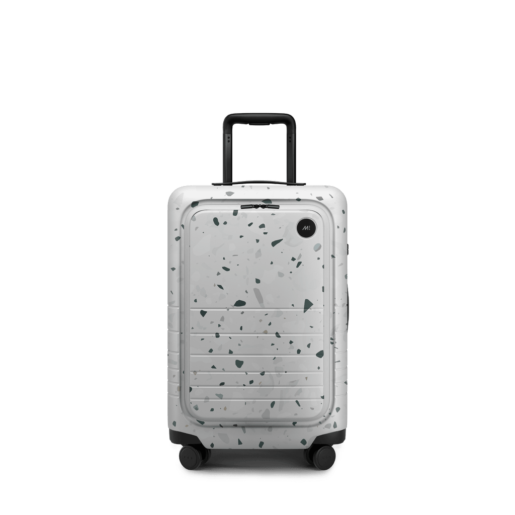 Carry-On Pro Plus
