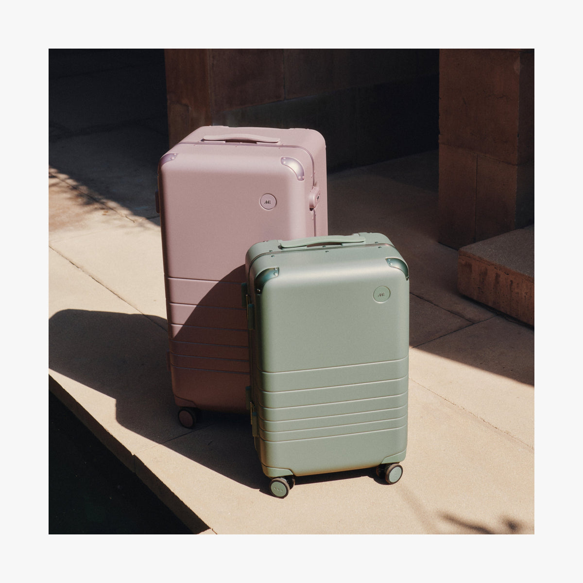 Hybrid Check-In Medium