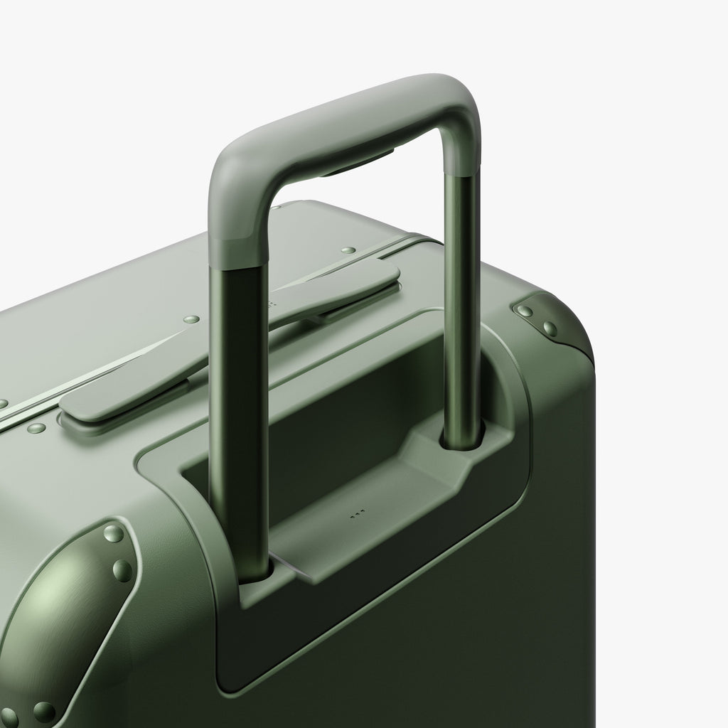 Hybrid Carry-On Plus