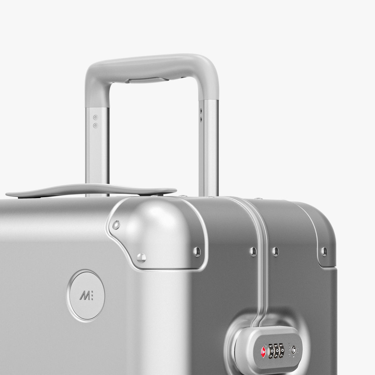 Aluminum Check-In Medium