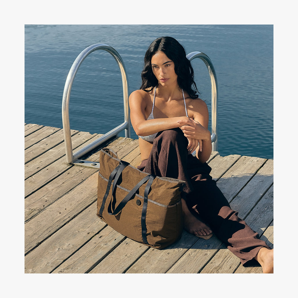 Field Tote